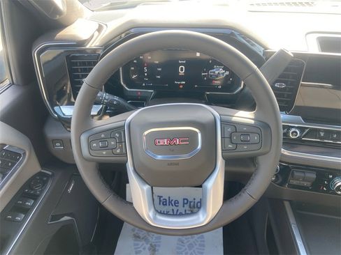 New 2026 GMC Sierra 2500 SLT w/ SLT Premium Package image 12