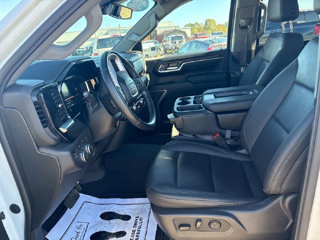 Used 2026 GMC Sierra 1500 SLT AWD/4WD image 8
