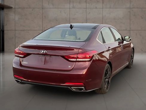 Used 2016 Hyundai Genesis 3.8 w/ Option Group 03 image 10