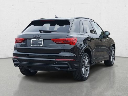 Certified 2025 Audi Q3 2.0T Premium w/ Convenience Package AWD/4WD image 5