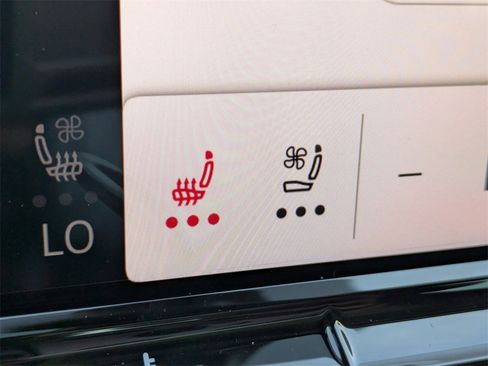 New 2026 Volkswagen Atlas SEL image 33