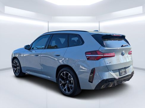 Used 2025 BMW X3 xDrive30i image 8