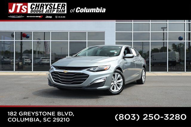 Used 2025 Chevrolet Malibu LT FWD image 1