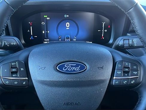 Certified 2025 Ford Maverick XLT w/ Equipment Group 301A image 32