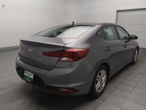 Used 2019 Hyundai Elantra Value Edition w/ Winter Weather Package FWD image 9