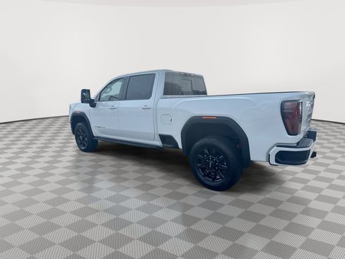 New 2026 GMC Sierra 2500 AT4 w/ AT4 Premium Plus Package AWD/4WD image 6