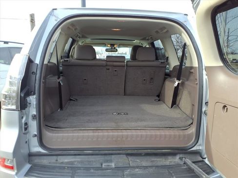 Used 2019 Lexus GX 460 460 image 28