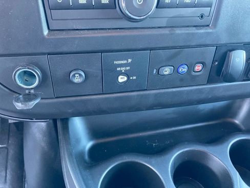 New 2026 GMC Savana 4500 w/ Power Convenience Package RWD image 18