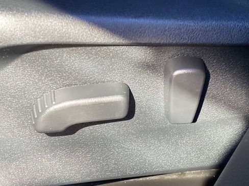 Used 2022 Subaru Ascent Onyx Edition image 21