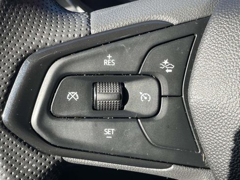 Used 2024 Chevrolet Trax LS image 25