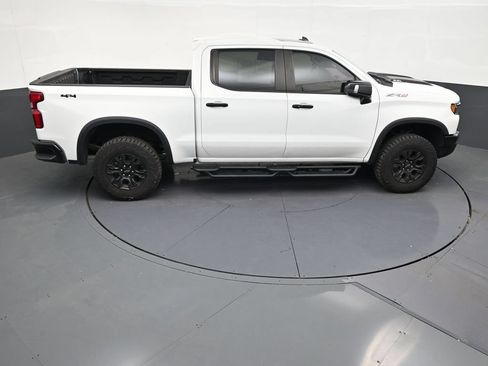 Used 2025 Chevrolet Silverado 1500 ZR2 w/ Technology Package AWD/4WD image 17