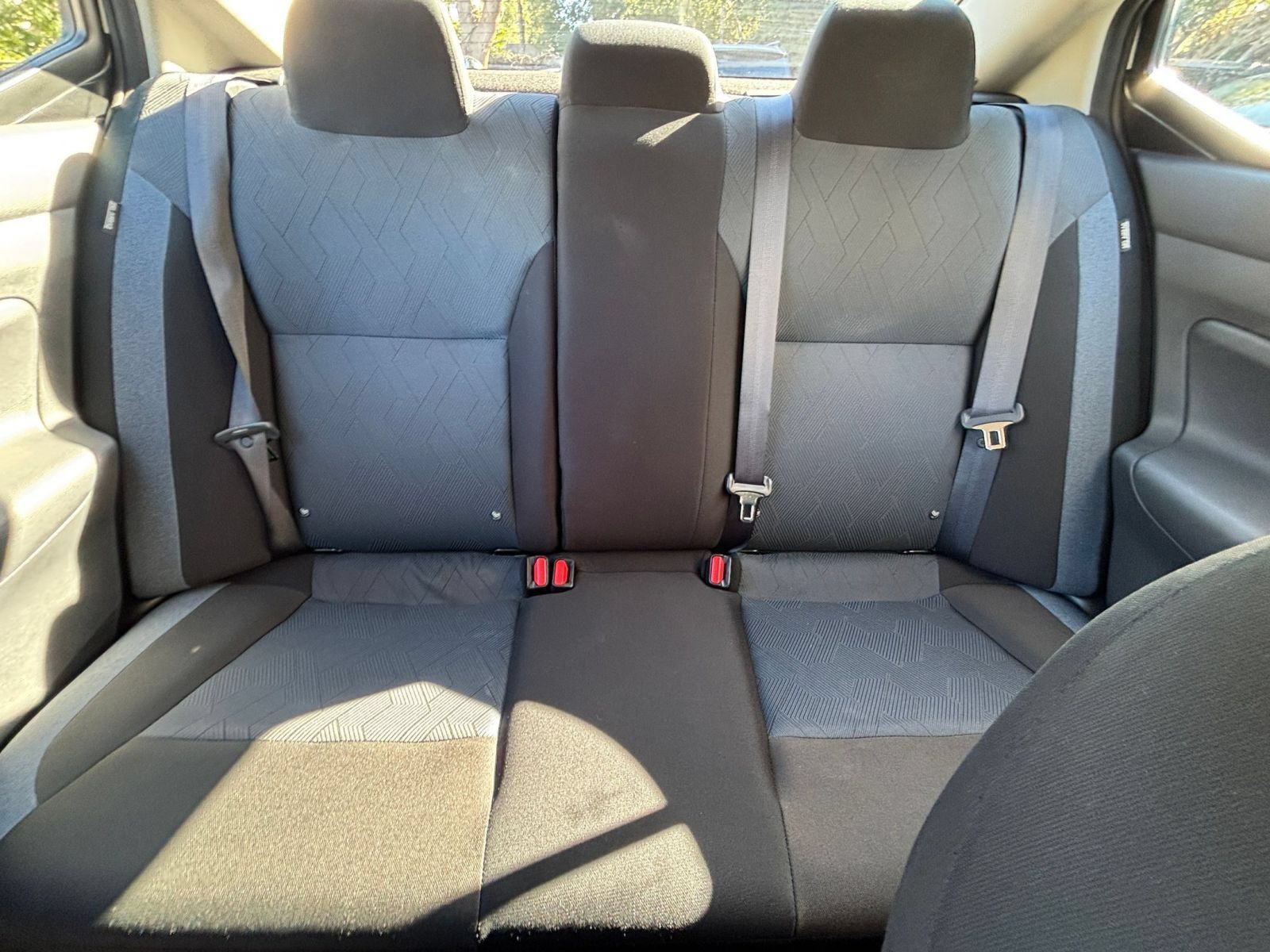 Used 2025 Nissan Versa SV FWD image 35