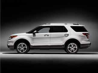 Used 2013 Ford Explorer XLT FWD video 1