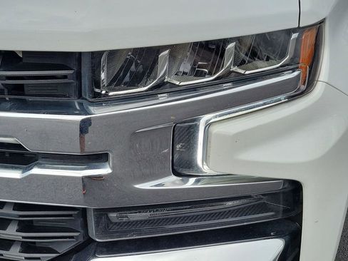 Used 2021 Chevrolet Silverado 1500 LT image 21