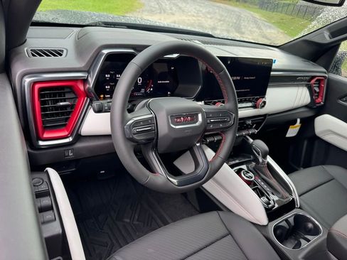 New 2026 GMC Canyon AT4X w/ AT4X AEV Edition image 3