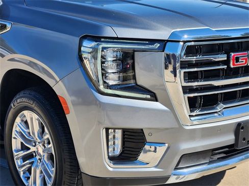 Used 2023 GMC Yukon SLT image 6