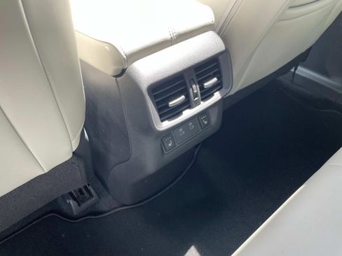 New 2026 Nissan Murano Platinum AWD/4WD image 11