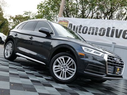 Used 2019 Audi Q5 2.0T Premium Plus w/ Premium Plus Package