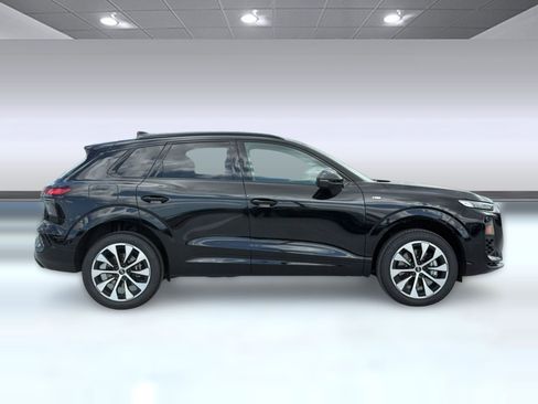 New 2026 Audi Q3 quattro 2.0T image 8