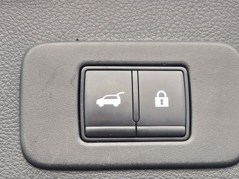Used 2025 Nissan Murano SV AWD/4WD image 27