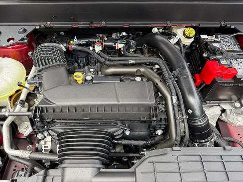Used 2025 Ford Maverick Tremor AWD/4WD image 20