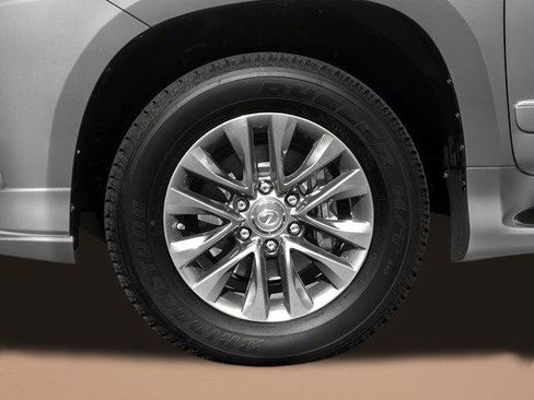 Used 2017 Lexus GX 460 Premium image 12