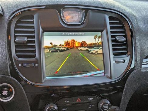 Used 2019 Chrysler 300 S image 15