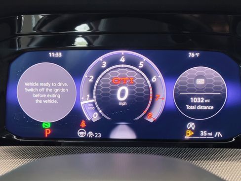 Used 2026 Volkswagen GTI SE FWD image 21