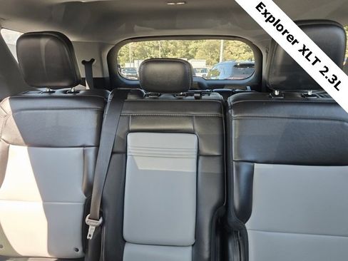 Used 2022 Ford Explorer XLT w/ Equipment Group 202A image 27