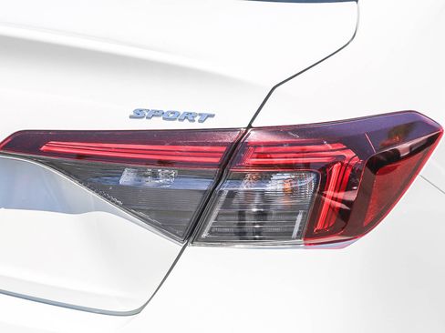 Certified 2025 Honda Civic Sport image 11