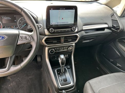 Used 2019 Ford EcoSport SE w/ SE Convenience Package image 28