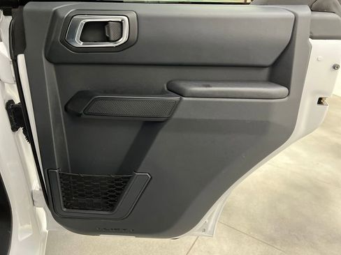Used 2025 Ford Bronco Big Bend image 18