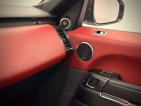 Used 2022 Land Rover Range Rover Sport SVR image 44