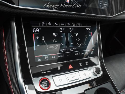 Used 2023 Audi RS Q8 4.0T Quattro Black Optic Exec w/ Black Optic Package image 15