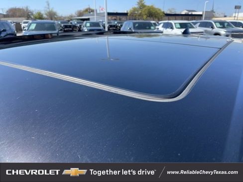 Certified 2022 Chevrolet Blazer RS w/ Enhanced Convenience Package image 5