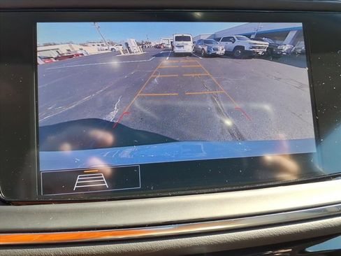 Used 2020 Buick Enclave Essence w/ LPO, Floor Liner Package image 27