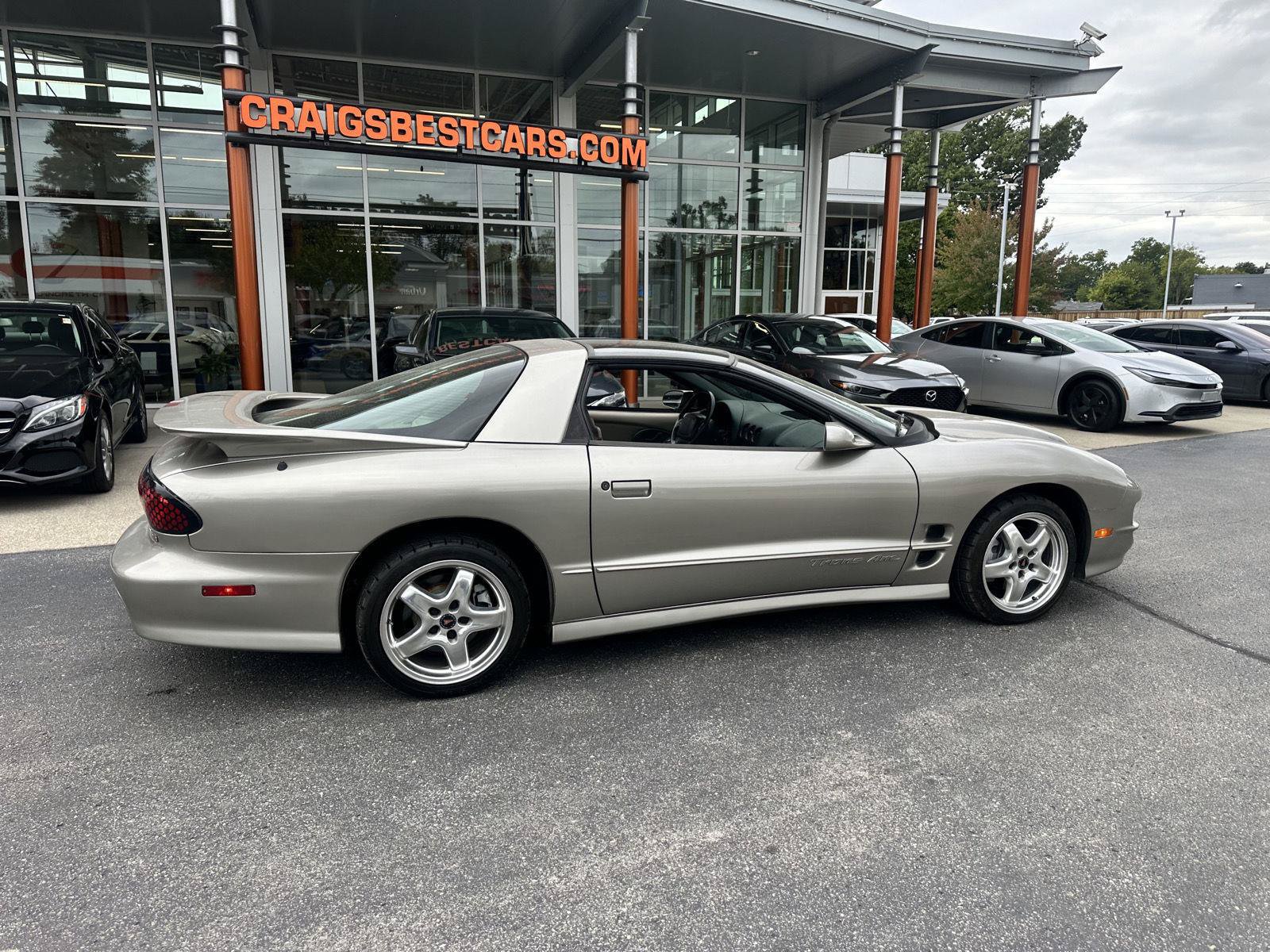Used 2002 Pontiac Firebird Trans Am w/ SLP Firehawk Pkg RWD image 2