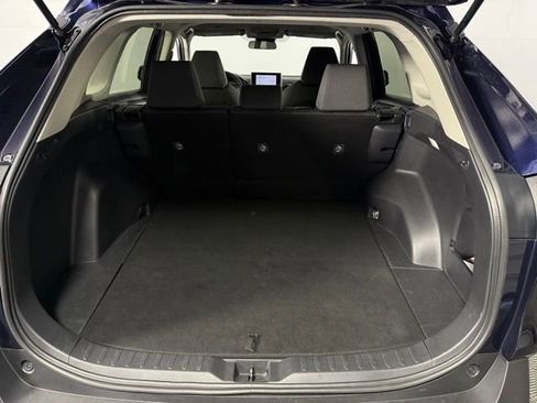 Used 2024 Toyota RAV4 XLE AWD/4WD image 25