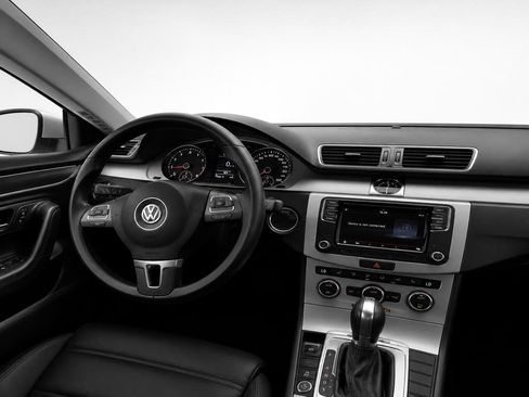 Used 2016 Volkswagen CC R-Line FWD image 14