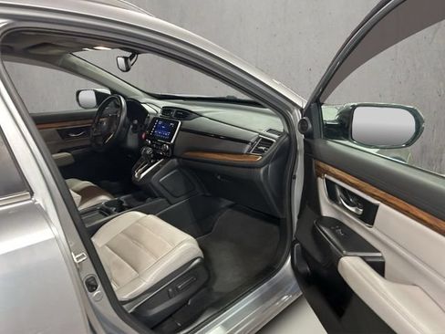 Used 2017 Honda CR-V Touring image 15
