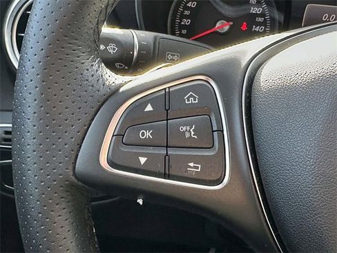 Used 2018 Mercedes-Benz C 300 4MATIC Sedan image 29