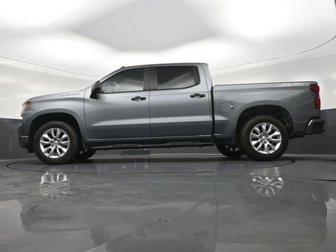 Used 2022 Chevrolet Silverado 1500 Custom w/ Safety Confidence Package AWD/4WD image 24