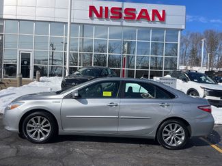 Used 2017 Toyota Camry XLE video 2