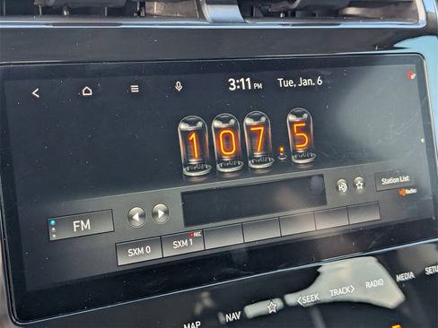 Used 2022 Hyundai Tucson Limited image 13