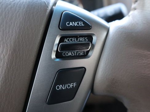 Used 2014 Nissan Armada Platinum w/ 2nd Row Captain Seat Package image 33