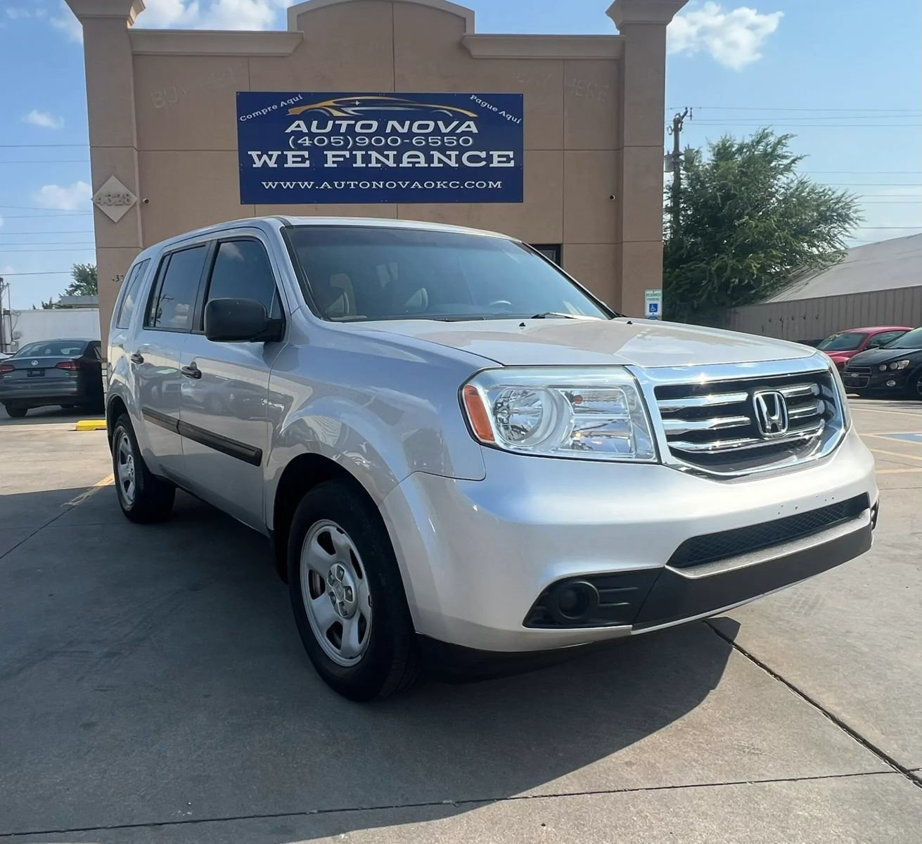 Used 2015 Honda Pilot LX image 2