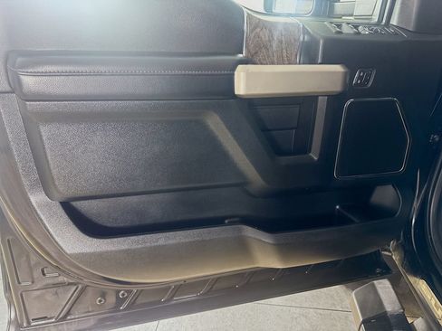 Used 2019 Ford F350 Lariat AWD/4WD image 11