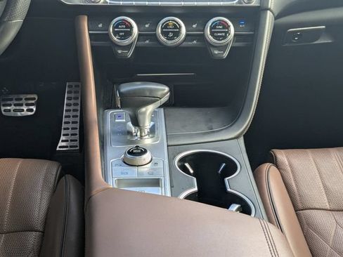 Used 2020 Genesis G70 3.3T w/ Prestige Package RWD image 11