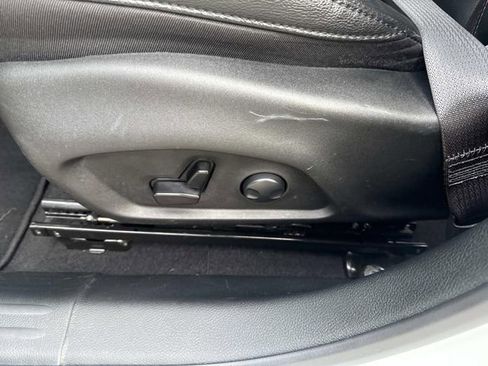 Used 2024 Jeep Compass Limited image 21