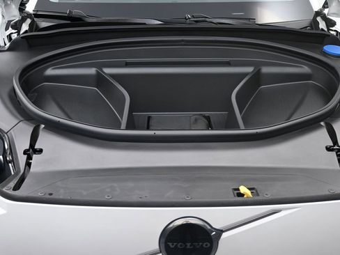 Used 2025 Volvo EX90 Plus image 20